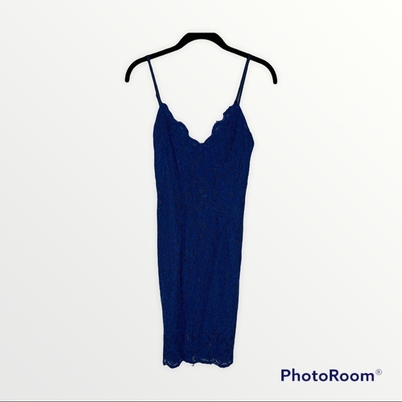 LULU'S Royal Blue Lace. V Neck Midi Dress, Size XS - Picture 3 of 8